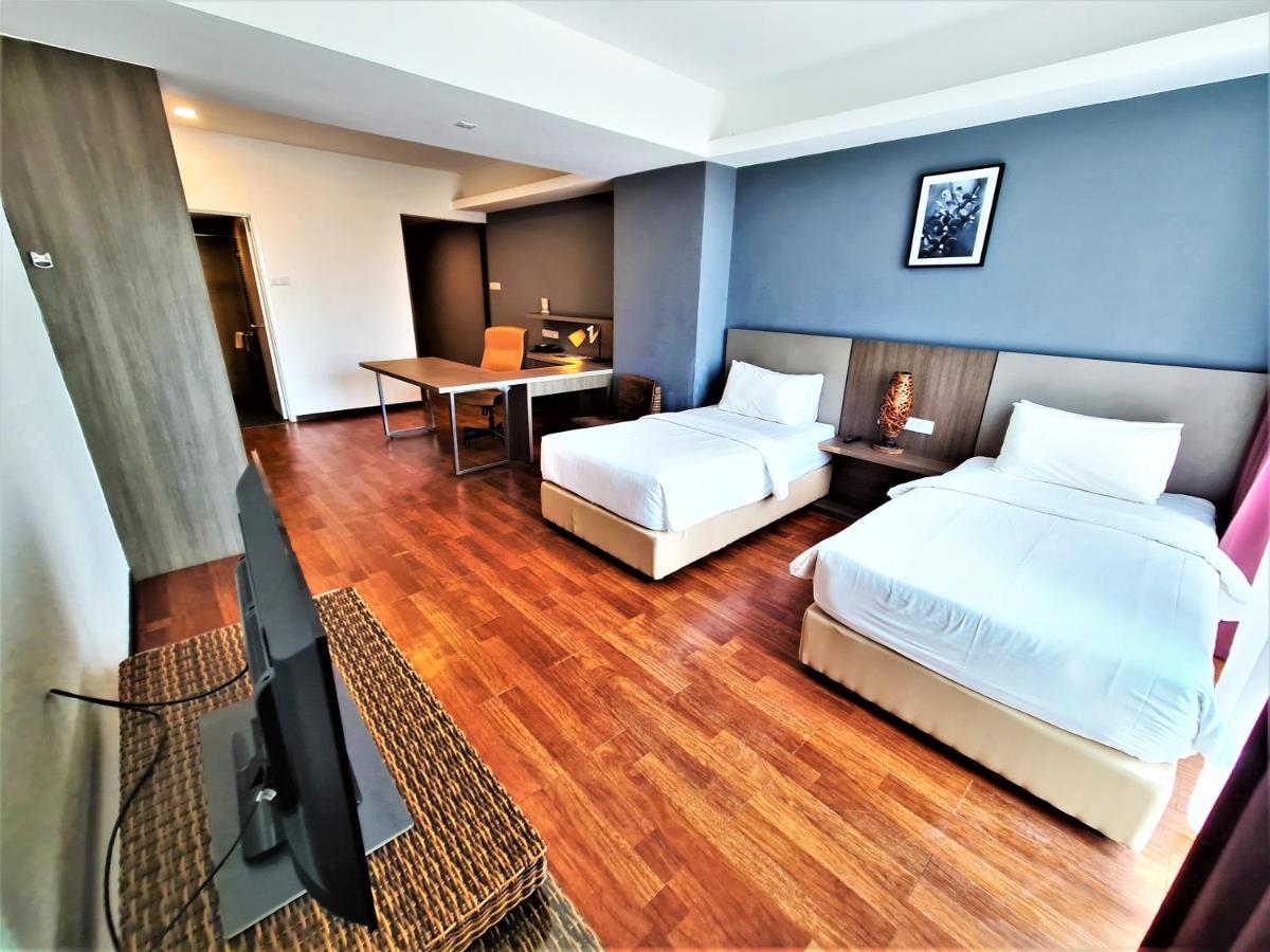 Nexus Business Suite Hotel Shah Alam Exterior photo