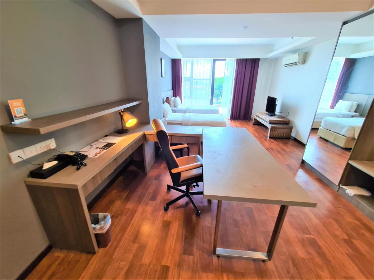 Nexus Business Suite Hotel Shah Alam Exterior photo